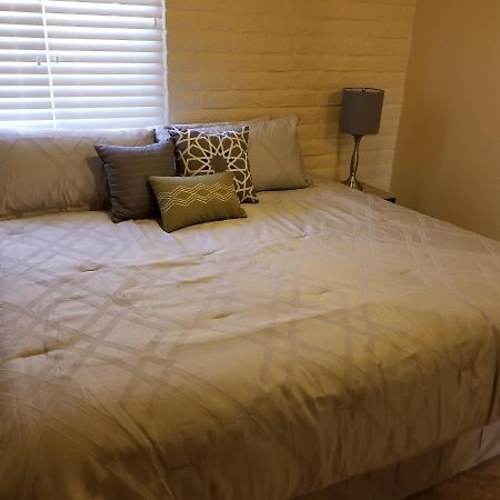Appartement Tucson Airport Oasis Extérieur photo